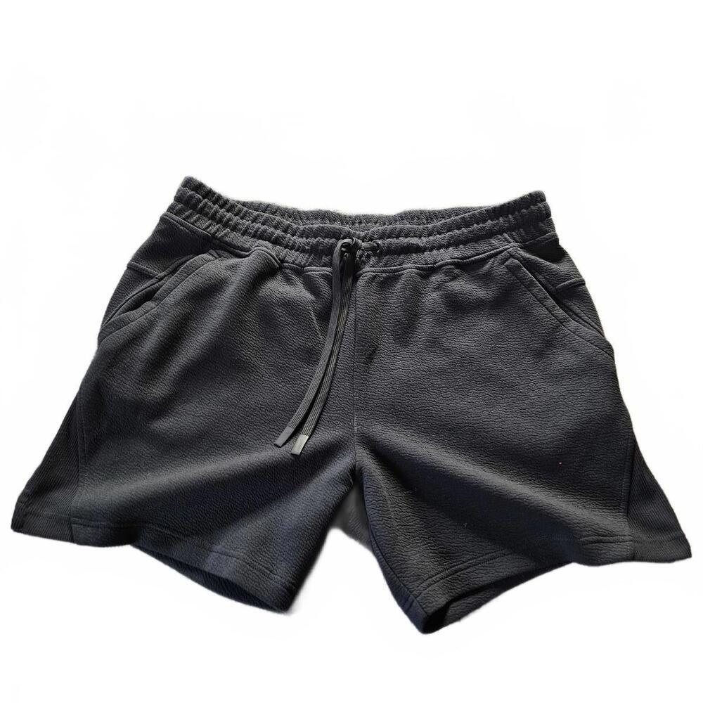 Athletic Works Black Athletic Shorts Size L (36-38)